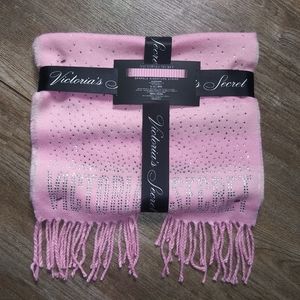 NWT Victoria's Secret Sparkle Stripe scarf